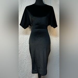 Boohoo- Women’s Classic Black Velvelt Pencil Midi Dress (8) ‼️NWT‼️